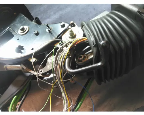 INTERNATIONAL PROSTAR 113 STEERING COLUMN