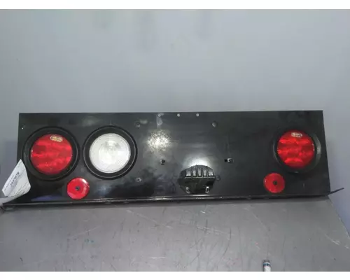 INTERNATIONAL PROSTAR 113 STOP TURN TAIL LAMP