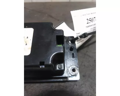 INTERNATIONAL PROSTAR 113 TEMPERATURE CONTROL