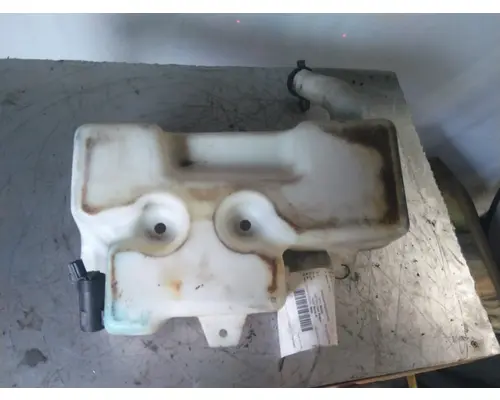 INTERNATIONAL PROSTAR 113 WINDSHIELD WASHER RESERVOIR