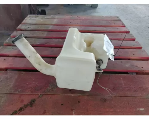 INTERNATIONAL PROSTAR 113 WINDSHIELD WASHER RESERVOIR