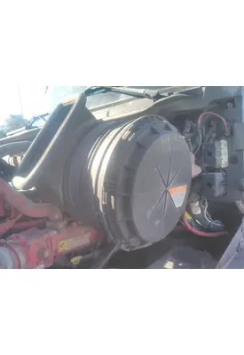 INTERNATIONAL PROSTAR 122 AIR CLEANER