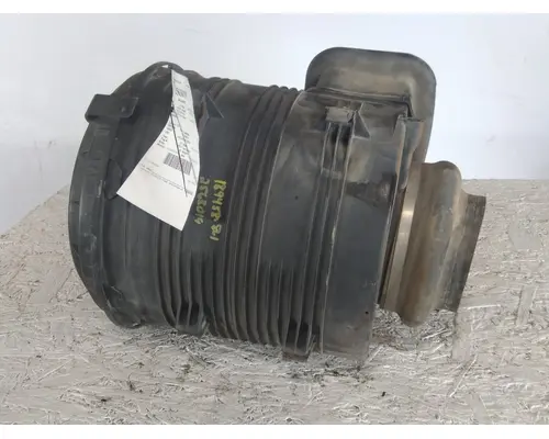 INTERNATIONAL PROSTAR 122 AIR CLEANER