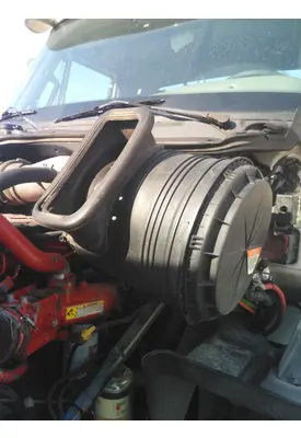 INTERNATIONAL PROSTAR 122 AIR CLEANER