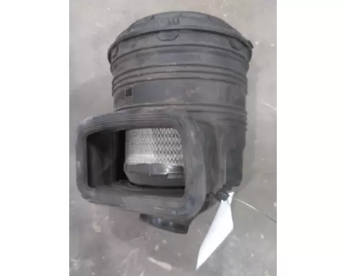INTERNATIONAL PROSTAR 122 AIR CLEANER