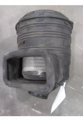 INTERNATIONAL PROSTAR 122 AIR CLEANER