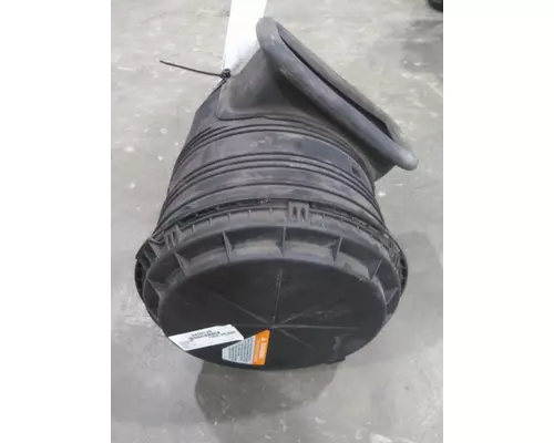 INTERNATIONAL PROSTAR 122 AIR CLEANER