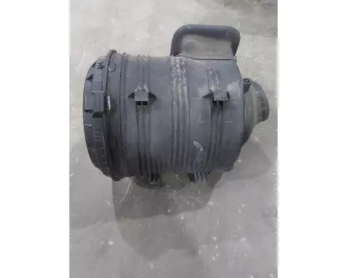 INTERNATIONAL PROSTAR 122 AIR CLEANER