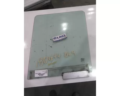 INTERNATIONAL PROSTAR 122 AIR CLEANER