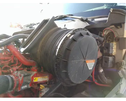 INTERNATIONAL PROSTAR 122 AIR CLEANER