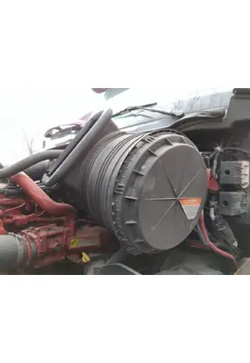 INTERNATIONAL PROSTAR 122 AIR CLEANER