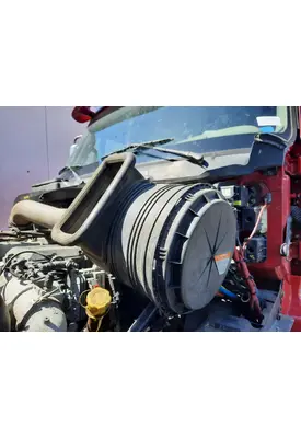 INTERNATIONAL PROSTAR 122 AIR CLEANER