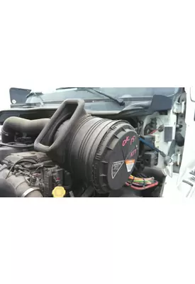 INTERNATIONAL PROSTAR 122 AIR CLEANER