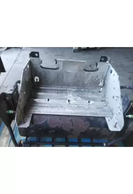 INTERNATIONAL PROSTAR 122 BATTERY BOX