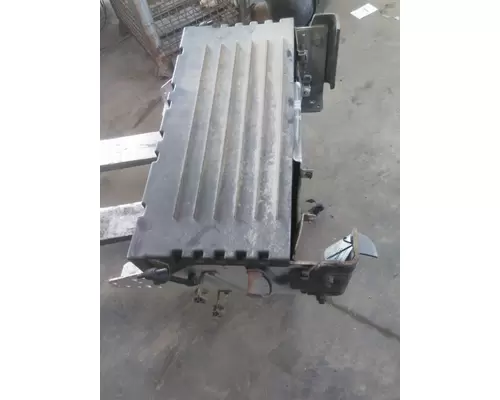 INTERNATIONAL PROSTAR 122 BATTERY BOX