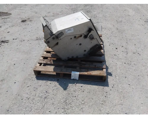 INTERNATIONAL PROSTAR 122 BATTERY BOX