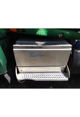 INTERNATIONAL PROSTAR 122 BATTERY BOX