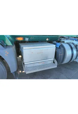 INTERNATIONAL PROSTAR 122 BATTERY BOX