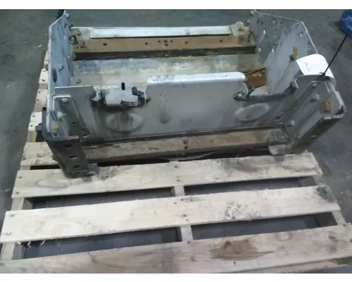 INTERNATIONAL PROSTAR 122 BATTERY BOX