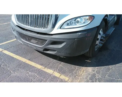 INTERNATIONAL PROSTAR 122 BUMPER ASSEMBLY, FRONT