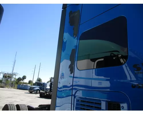 INTERNATIONAL PROSTAR 122 CAB EXTENSION