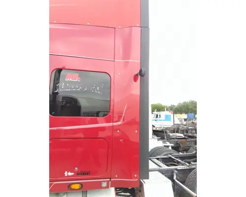 INTERNATIONAL PROSTAR 122 CAB EXTENSION