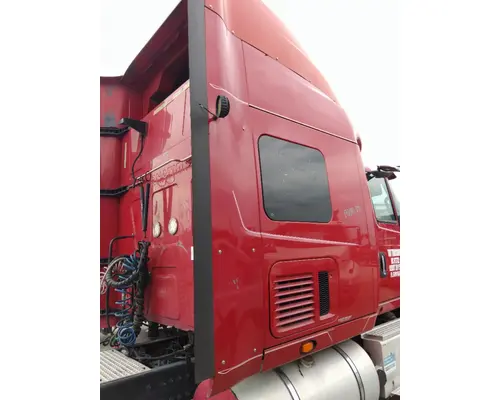 INTERNATIONAL PROSTAR 122 CAB EXTENSION