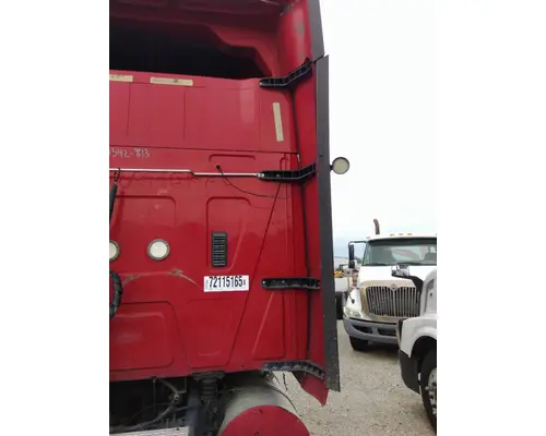 INTERNATIONAL PROSTAR 122 CAB EXTENSION