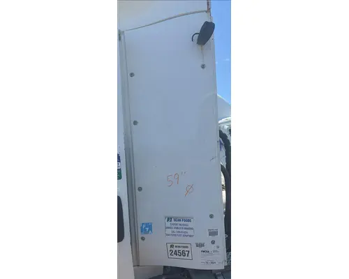 INTERNATIONAL PROSTAR 122 CAB EXTENSION