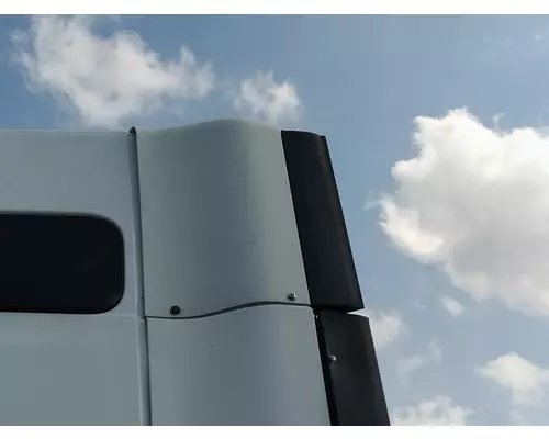 INTERNATIONAL PROSTAR 122 CAB EXTENSION
