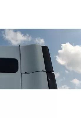 INTERNATIONAL PROSTAR 122 CAB EXTENSION
