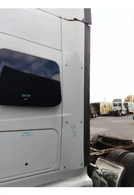 INTERNATIONAL PROSTAR 122 CAB EXTENSION