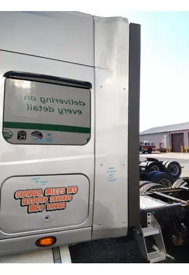 INTERNATIONAL PROSTAR 122 CAB EXTENSION