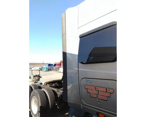 INTERNATIONAL PROSTAR 122 CAB EXTENSION