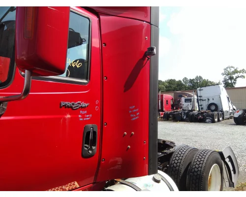 INTERNATIONAL PROSTAR 122 CAB EXTENSION