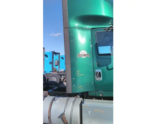 INTERNATIONAL PROSTAR 122 CAB EXTENSION