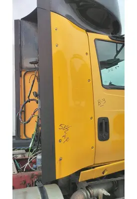 INTERNATIONAL PROSTAR 122 CAB EXTENSION