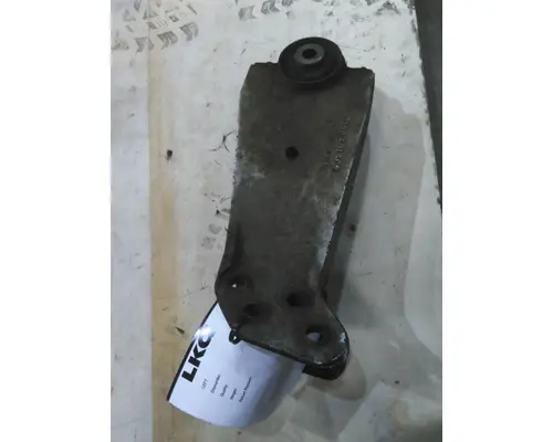 INTERNATIONAL PROSTAR 122 CAB MOUNT,BRACKET