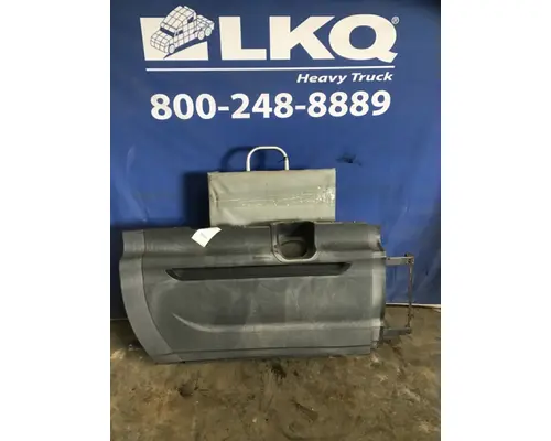 INTERNATIONAL PROSTAR 122 CAB SKIRTSIDE FAIRING