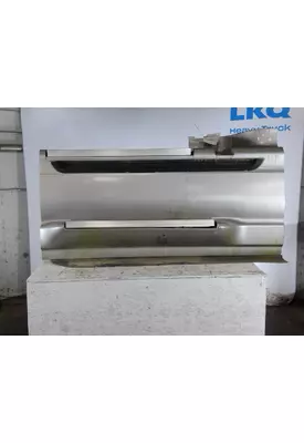 INTERNATIONAL PROSTAR 122 CAB SKIRT/SIDE FAIRING