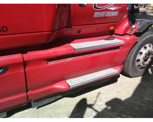 INTERNATIONAL PROSTAR 122 CAB SKIRTSIDE FAIRING