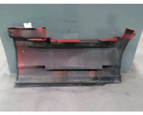 INTERNATIONAL PROSTAR 122 CAB SKIRTSIDE FAIRING