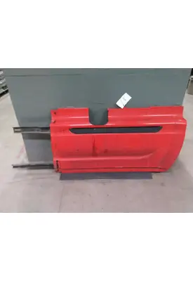 INTERNATIONAL PROSTAR 122 CAB SKIRT/SIDE FAIRING
