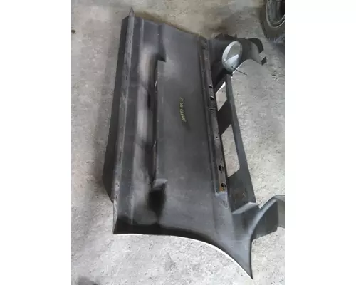 INTERNATIONAL PROSTAR 122 CAB SKIRTSIDE FAIRING