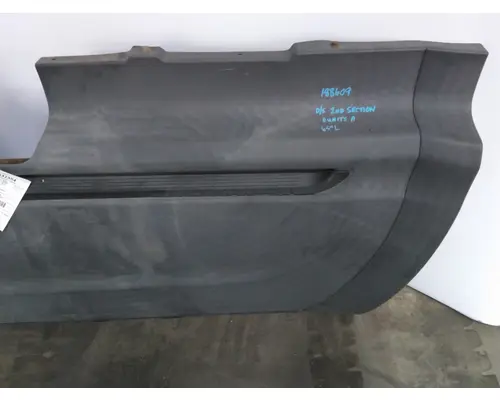 INTERNATIONAL PROSTAR 122 CAB SKIRTSIDE FAIRING