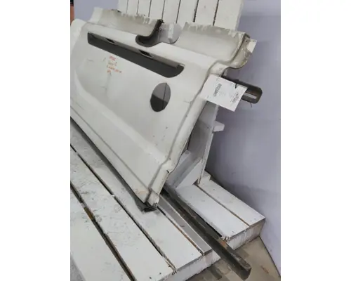 INTERNATIONAL PROSTAR 122 CAB SKIRTSIDE FAIRING