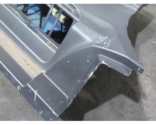INTERNATIONAL PROSTAR 122 CAB SKIRTSIDE FAIRING