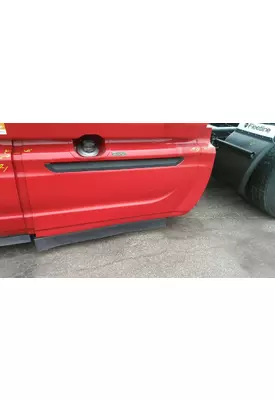 INTERNATIONAL PROSTAR 122 CAB SKIRT/SIDE FAIRING