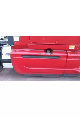 INTERNATIONAL PROSTAR 122 CAB SKIRT/SIDE FAIRING