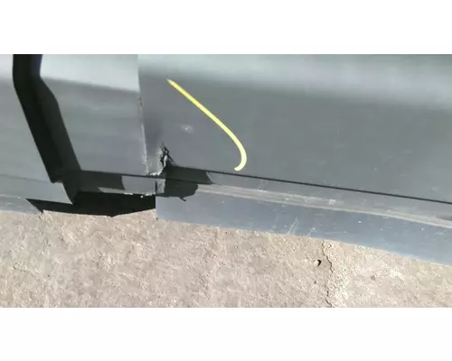INTERNATIONAL PROSTAR 122 CAB SKIRTSIDE FAIRING